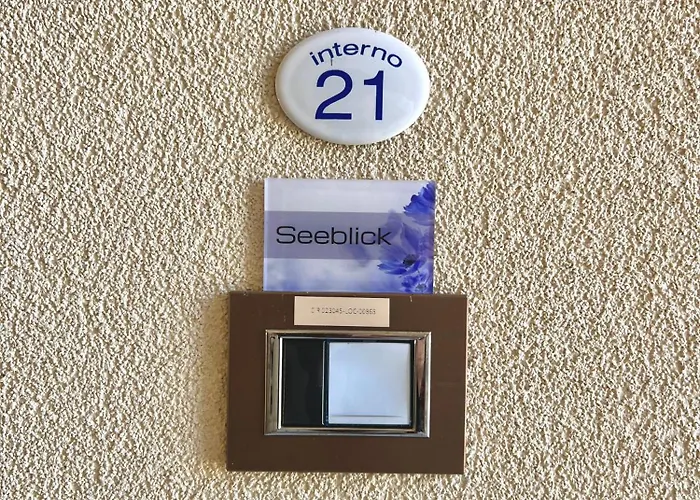 דירה Seeblick Le Dimore מאלצ'סינה